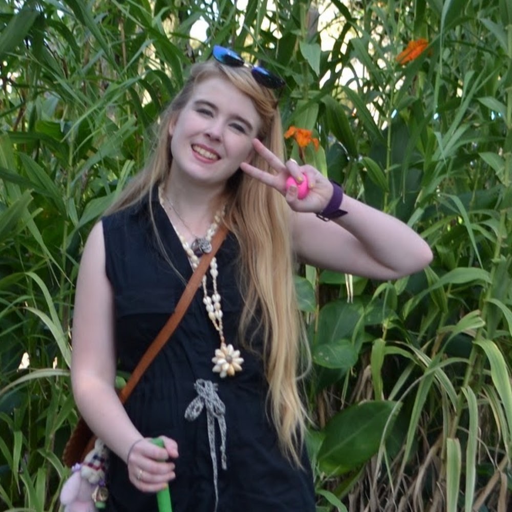 Meet your Posher, Gabrielle